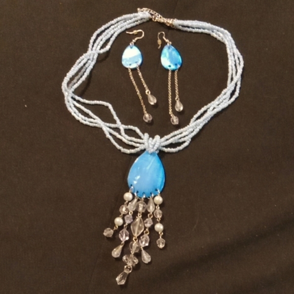 Shira LTD Jewelry - Shira LTD Necklace Earring Set 19"-21" W/ 5" Tear Drop Tassel 4" Earring Set